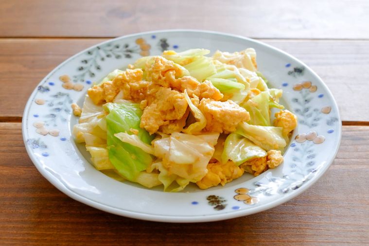 ざく切りキャベツの卵炒め