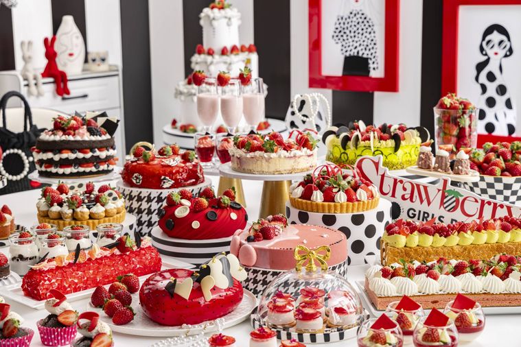 ヒルトン東京ストロベリーモノクロ・ガールズパーティー スイーツビュッフェのイメージ