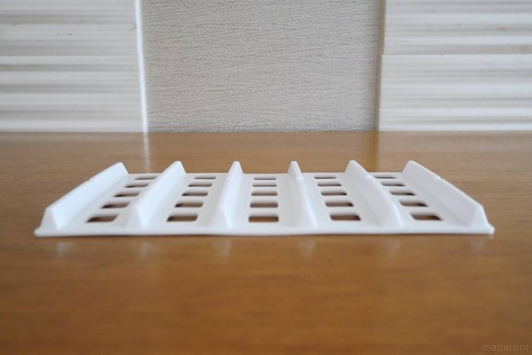 平置きしたボトルスタッキングマット