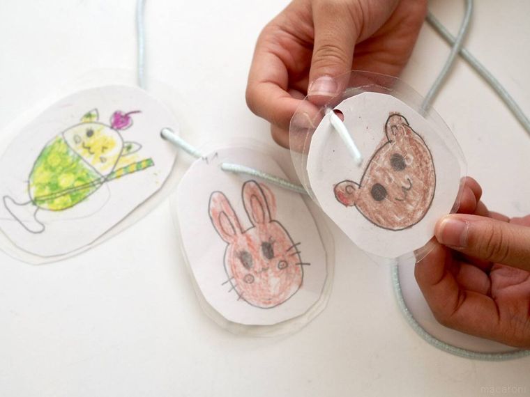 ひも通しのおもちゃ