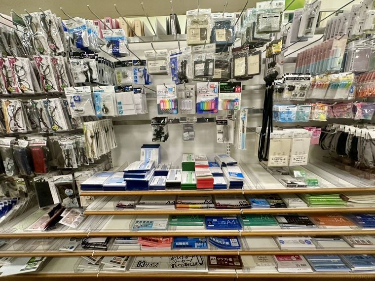 ラミネートの売り場