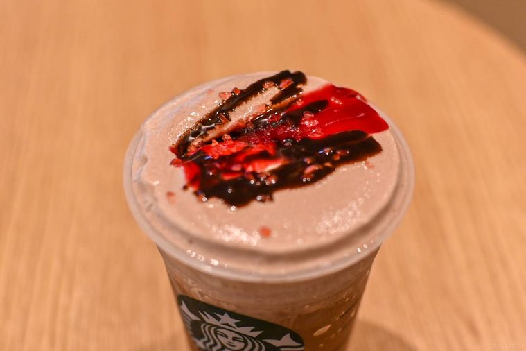 ドリンクのトッピングのアップ