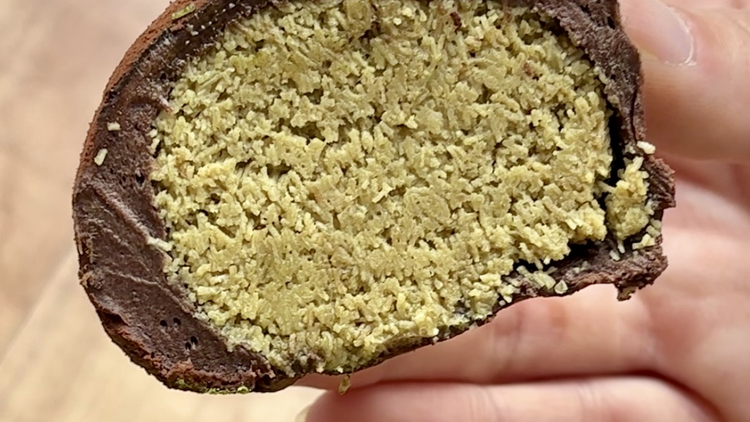 韓国で人気爆発「ドバイもちクッキー（ドバイチョコ餅）」を食べ比べ 