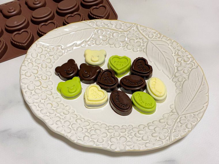 シリコーンチョコレート型で作ったボンボンショコラ