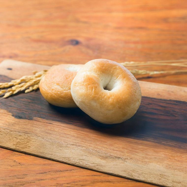 1. 米粉のもっちりベーグル プレーン