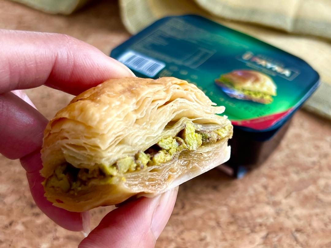 話題のトルコ菓子「バクラヴァ」が成城石井で買える。「日本で食べ