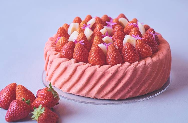 ストロベリーにメロメロ Strawberry Addictのイチゴとライチのシャルロット