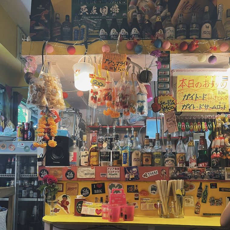 アジア食堂 ココナッツの内観