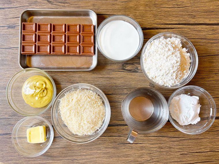 ドバイチョコホットクの材料