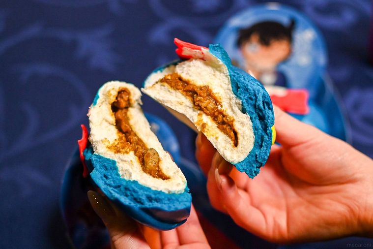 肉まんの中身のアップ