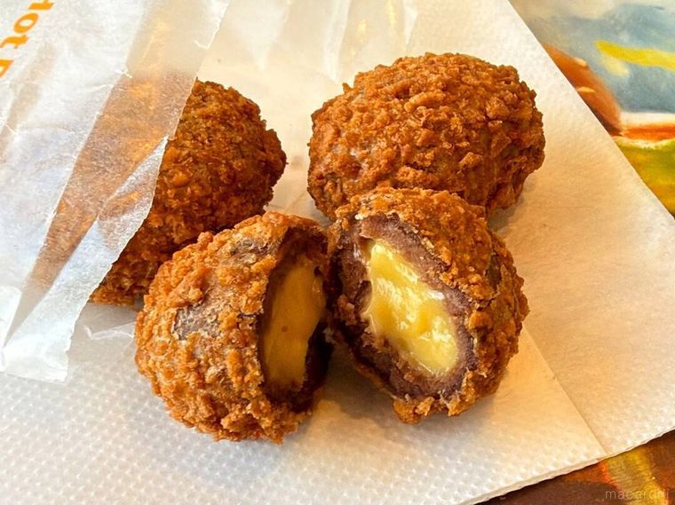 クリームブリュレホットドーナツ 3ピースの断面