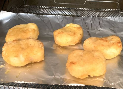 ロピアのチキンナゲットをオーブントースター調理し終わった様子