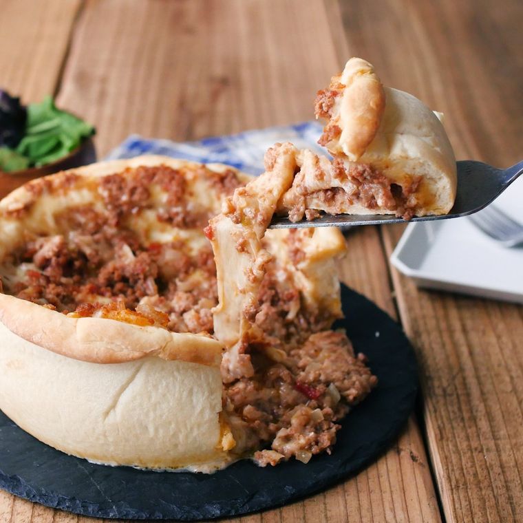 シカゴピザのおいしい食べ方は自宅で作れる簡単レシピも紹介