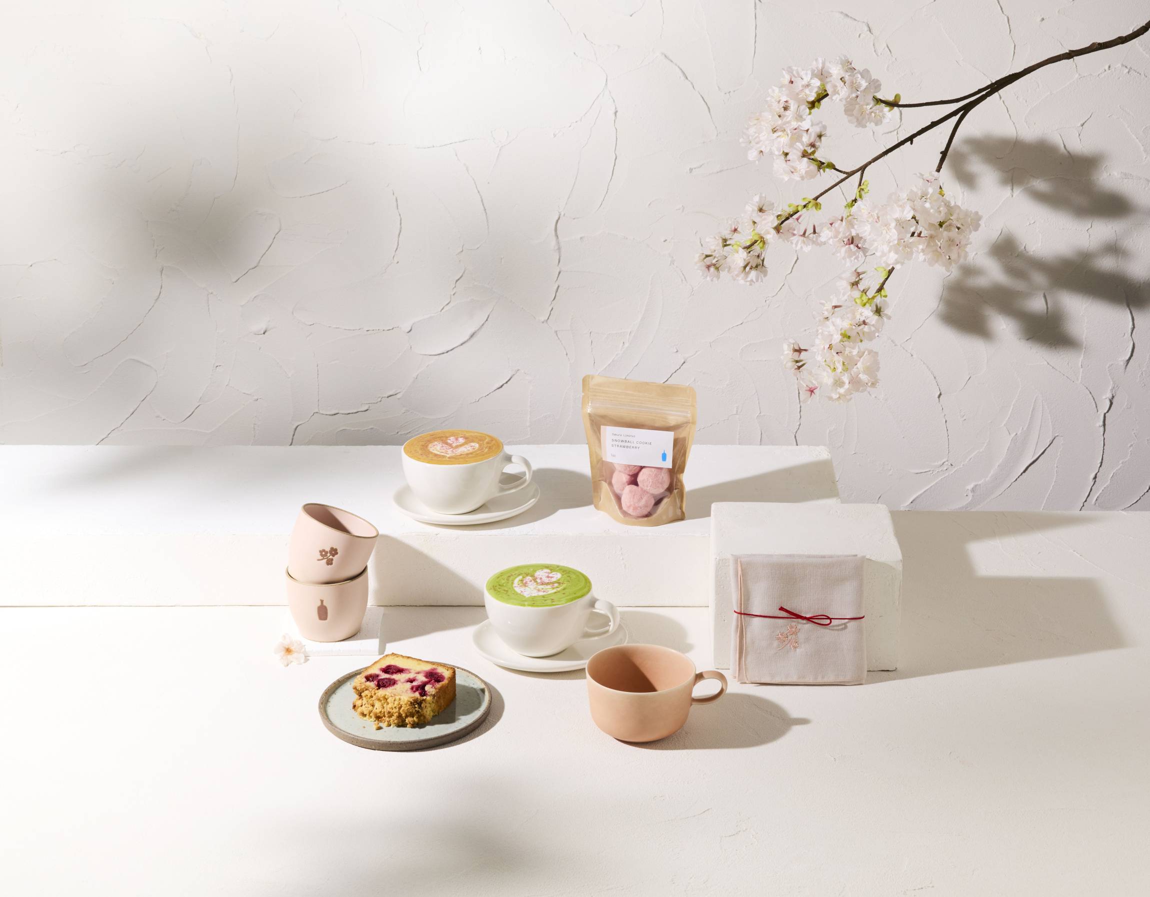 桜茶　スーパービューティー　２０２６年カタログ掲載 パーカー　紺44 2026年「人気カフェチェーンのさくらフェア」5選！スタバやドトール