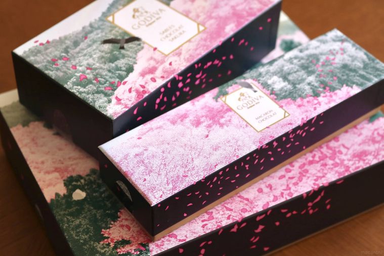 ゴディバの春限定焼き菓子コレクションの箱