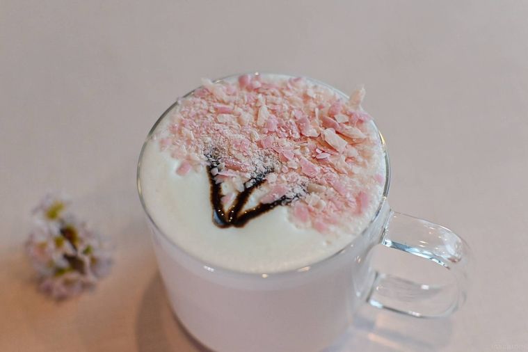 ドリンクのトッピングのアップ