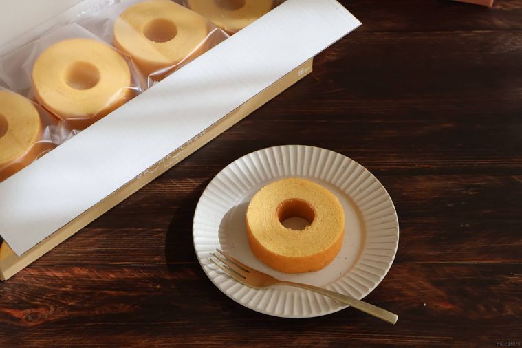 皿盛りバームクーヘンと箱