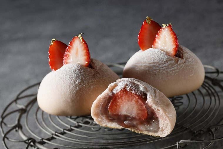 グランドニッコー東京 台場のいちご大福パン