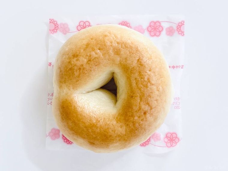 セブンイレブンのもっちり食感のチーズベーグル