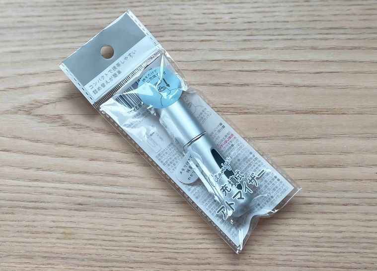 セリアの充填式アトマイザー