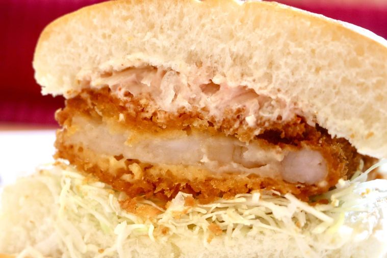 メタモンの明太エビカツパン