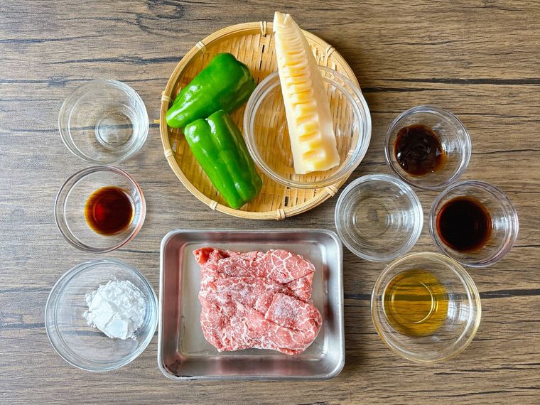 たけのこの青椒肉絲の材料