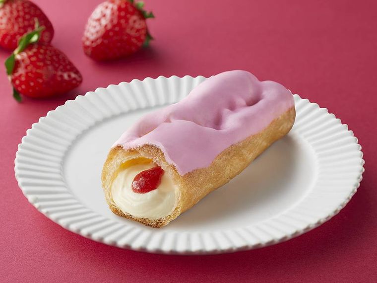 ICHIBIKO・苺カスタードエクレア