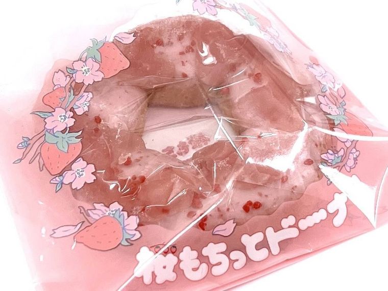 桜もちっとドーナツ 咲くいちごみるく