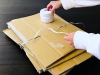 溜まったダンボールを楽に束ねる裏返さないから崩れにくい方法