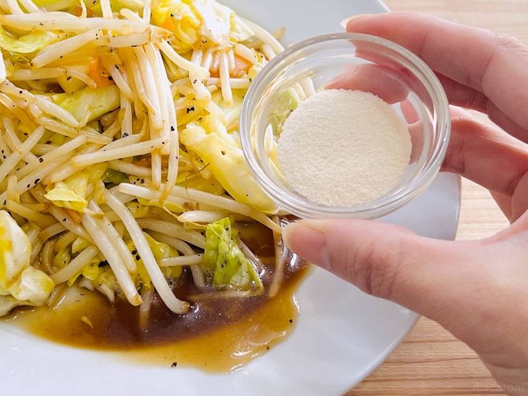 水分が出た野菜炒めと粉末寒天