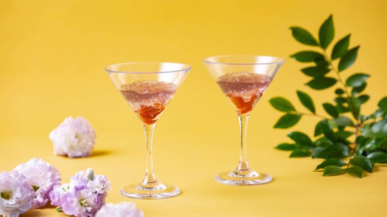 ラベンダーといちごのアミューズのイメージ