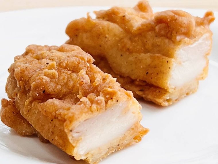 まるかじりケンタを半分にカットした様子