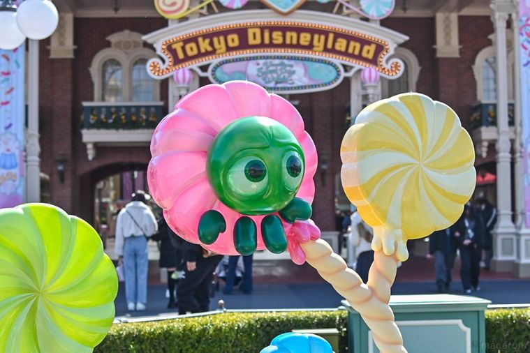 サワー・ビルのデコレーション