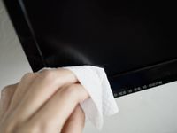 キッチンペーパーでテレビ画面の掃除はNGNG理由・掃除方法・予防策も