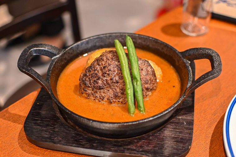 ハンバーグのカレー