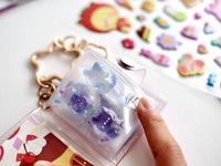 ドン・キホーテのシール売り場はどこ人気の種類や見つけ方のコツを紹介