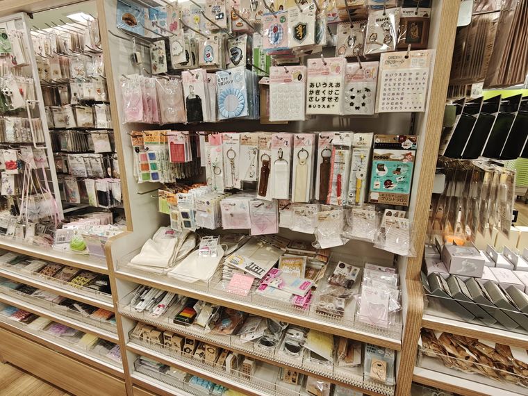 セリアのハンドメイコーナー売り場