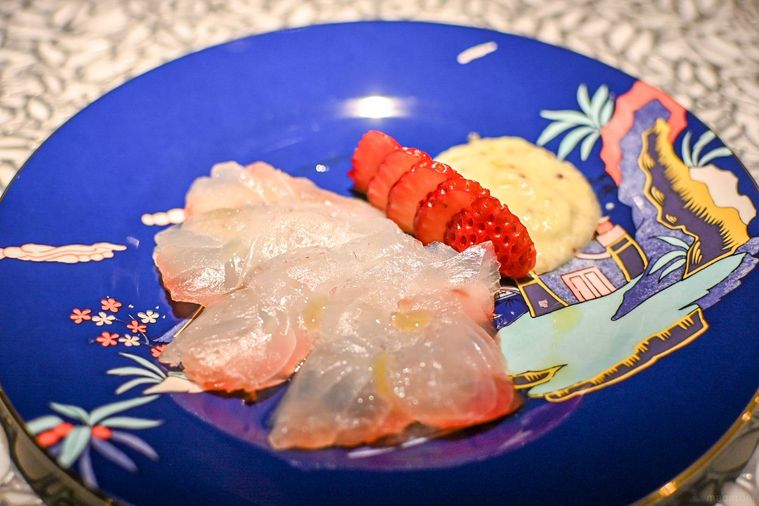 刺身といちご