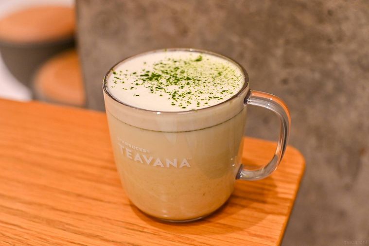 ドリンクを斜めから