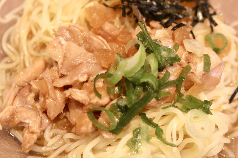 鶏肉とねぎと海苔