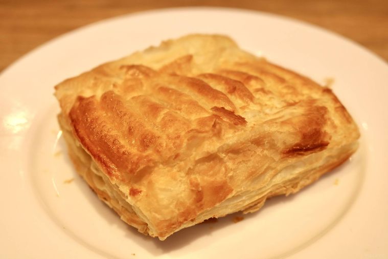 ミートソースとマッシュポテトパイ