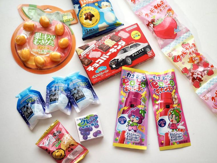 お菓子帳に貼るお菓子