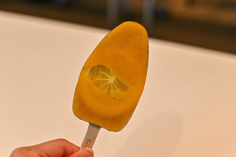 オレンジフレーバーのアイスバー