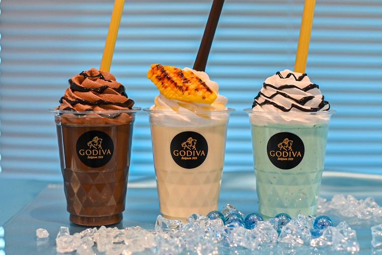 3種類のチョコレートドリンク