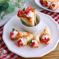 餃子の皮で。パリパリミニブーケ