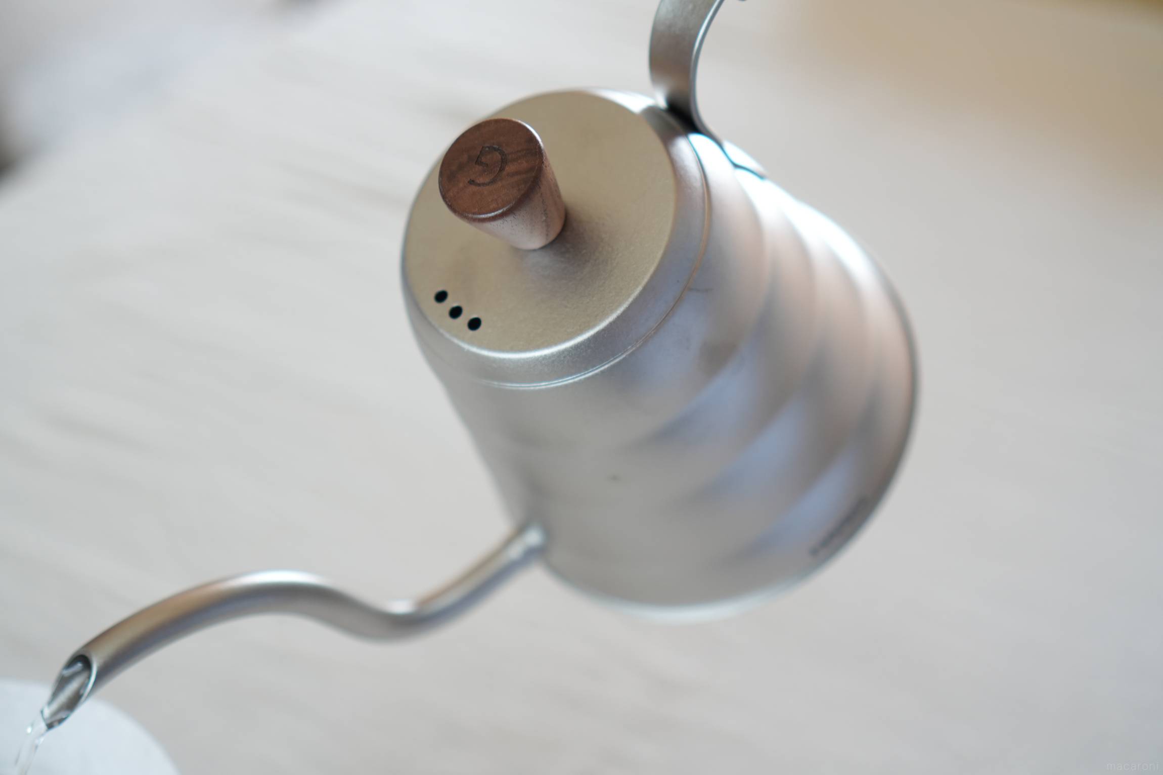 HARIO「V60」のチタンシリーズでコーヒーを淹れてみた。外でも使える