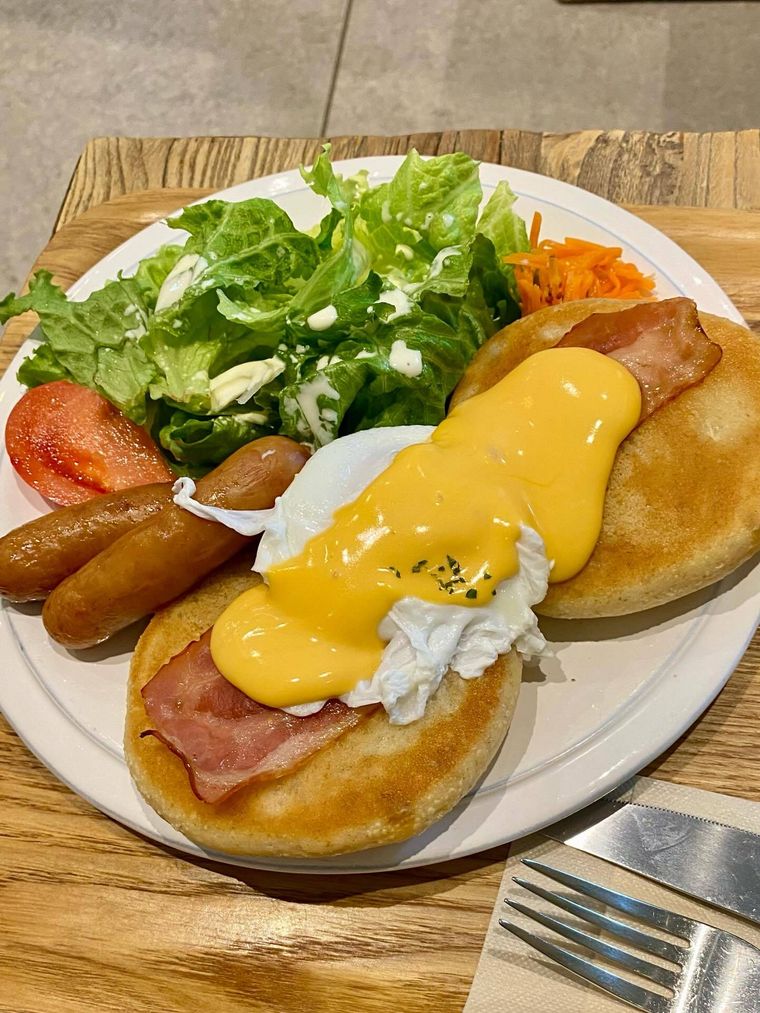 フルフル風の森のエッグベネディクト