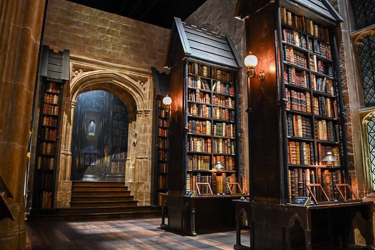 図書室のセット