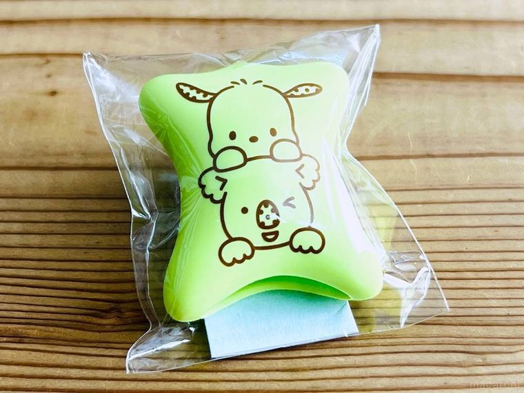 コアラのマーチくんポチャッコデザインのガムキャップ