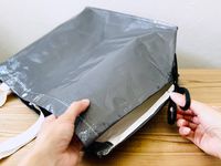 PPバッグを大胆にカットまさかのゴミ出し術に負担が減った